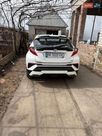 Toyota C-hr, 2018г. 2.0л. бензин Миколаїв в кредит
