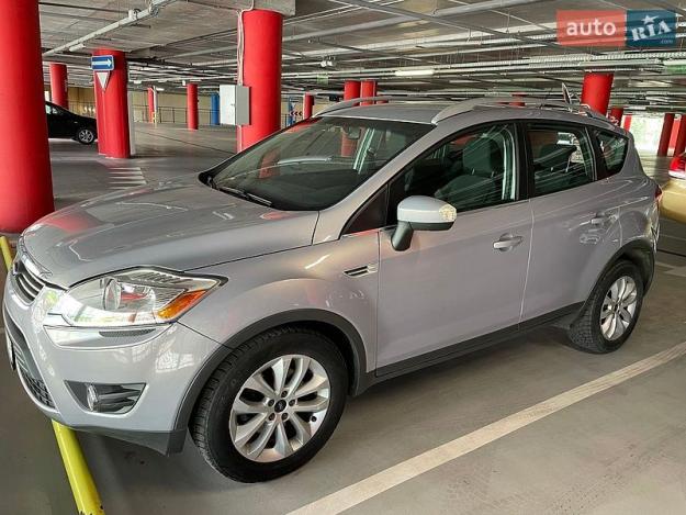 Ford Kuga, 2010г. 2.0л. дизель Київ в кредит