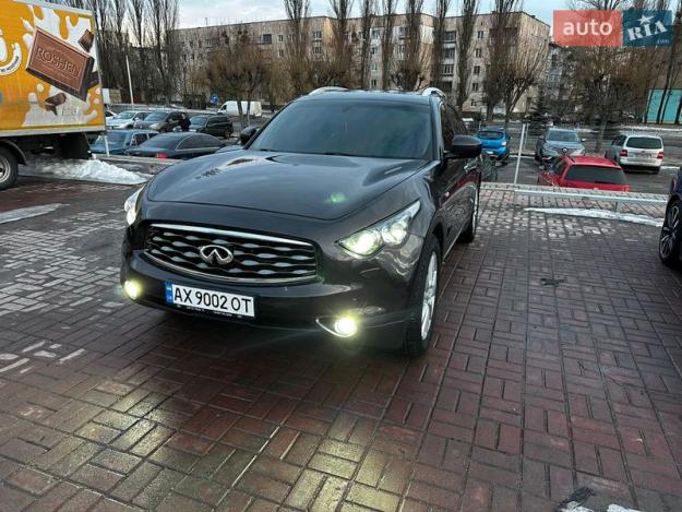 Infiniti Fx 37, 2011г. 3.7л. бензин Полтава в кредит