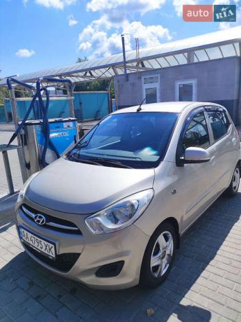 Hyundai I10, 2013г. 1.1л. гібрид Київ в кредит
