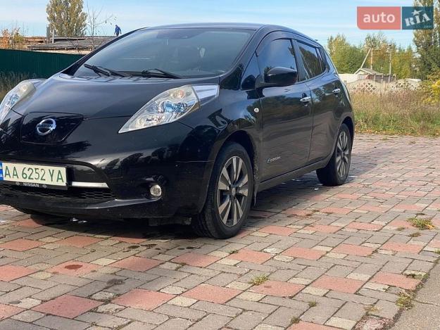 Nissan Leaf, 2017г. 0.0л. Електро Житомир в кредит