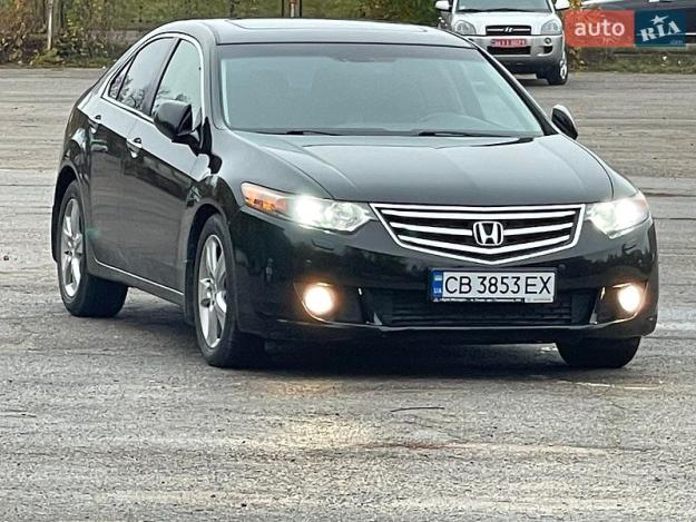 Honda Accord, 2010г. 2.4л. бензин Чернігів в кредит