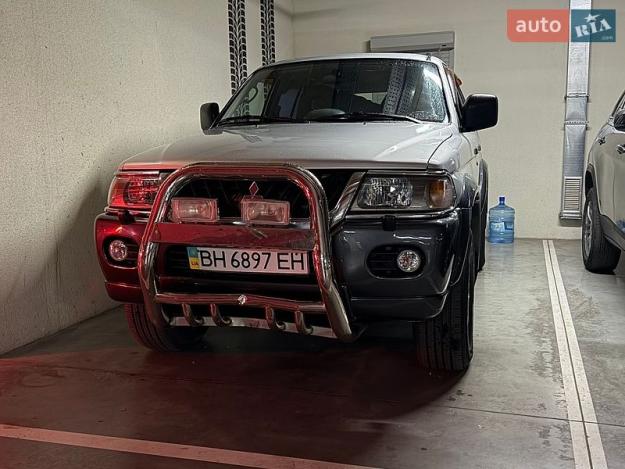 Mitsubishi Pajero sport, 2005г. 3.0л. бензин Одеса в кредит