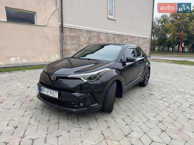 Toyota C-hr, 2017г. 2.0л. бензин Миколаїв в кредит