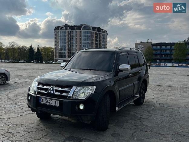 Mitsubishi Pajero, 2008г. 3.0л. бензин Полтава в кредит
