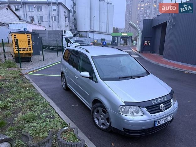 Volkswagen Touran, 2005г. 2.0л. дизель Львів в кредит