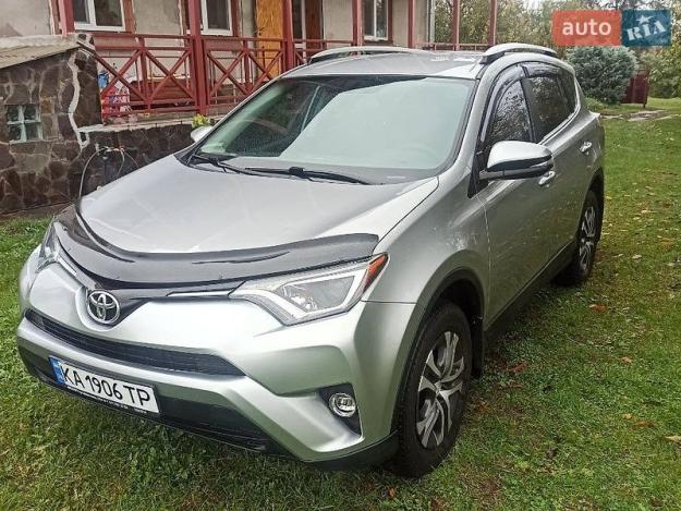 Toyota Rav4, 2016г. 2.5л. бензин Київ в кредит