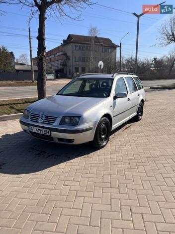 Volkswagen Bora, 2000г. 1.6л. бензин Івано-Франківськ в кредит