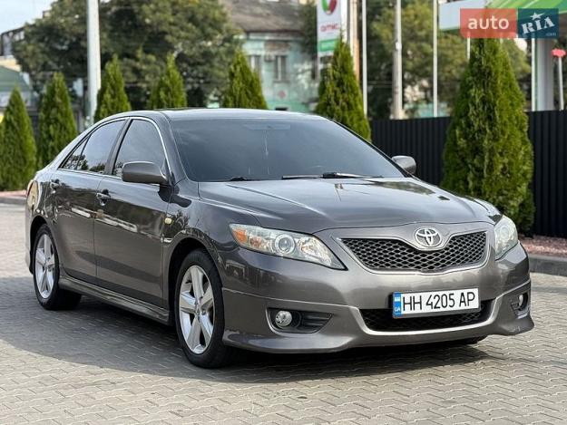 Toyota Camry, 2010г. 2.5л. бензин Одеса в кредит