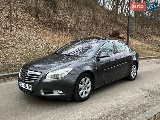 Opel Insignia, 2010г. 1.6л. бензин Київ в кредит