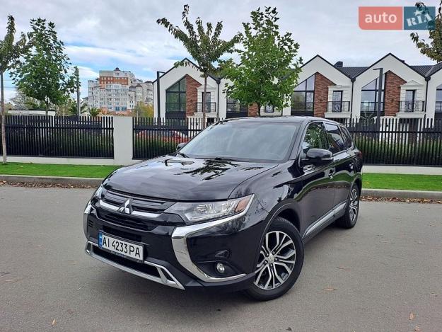 Mitsubishi Outlander, 2018г. 2.4л. гібрид Київ в кредит