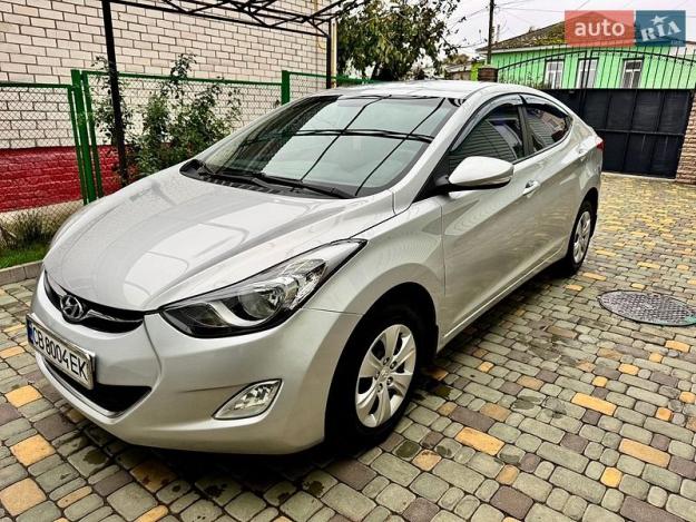 Hyundai Elantra, 2011г. 1.6л. бензин Чернігів в кредит