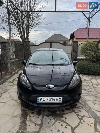 Ford Fiesta, 2010г. 1.6л. дизель Ужгород в кредит