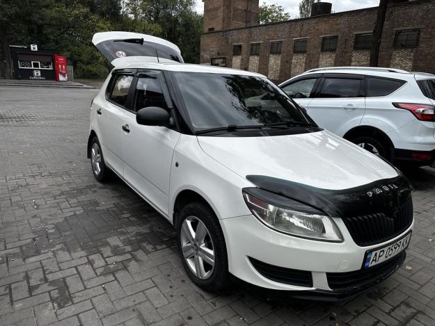 Skoda Fabia, 2013г. 1.2л. бензин Запоріжжя в кредит