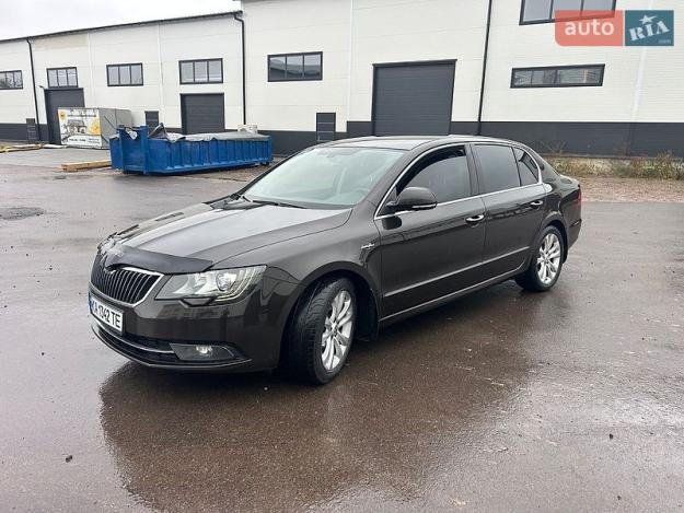 Skoda Superb, 2014г. 1.8л. бензин Київ в кредит