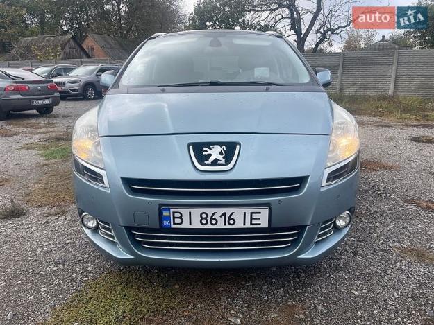 Peugeot 5008, 2010г. 1.6л. бензин Полтава в кредит