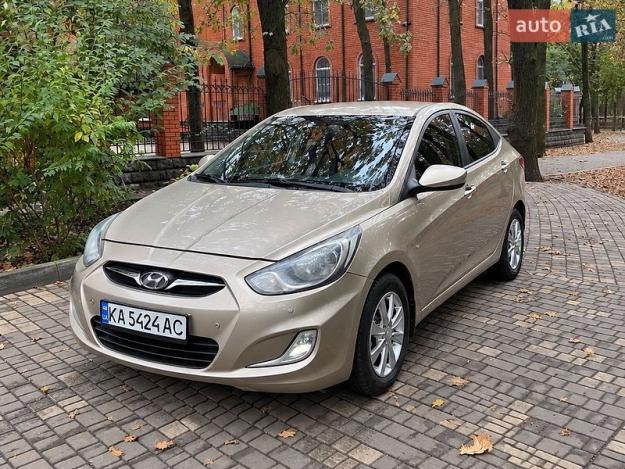 Hyundai Accent, 2013г. 1.6л. гібрид Одеса в кредит