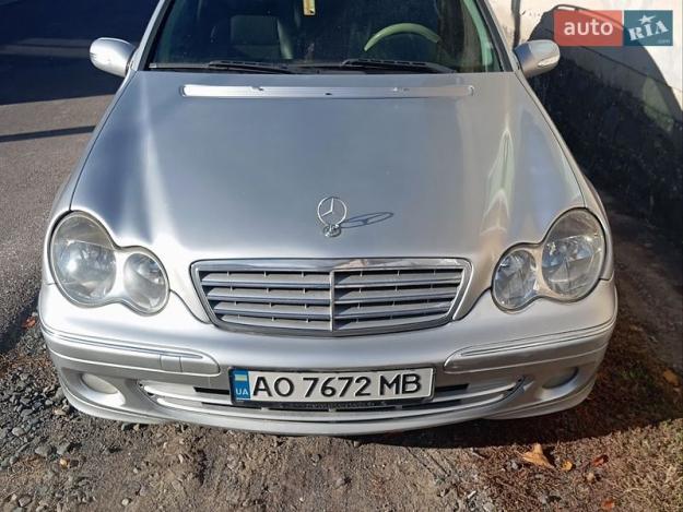 Mercedes-benz C-class, 2004г. 2.7л. дизель Ужгород в кредит