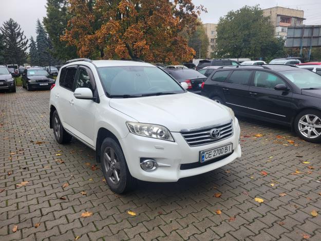 Toyota Rav4, 2012г. 2.0л. бензин Чернівці в кредит