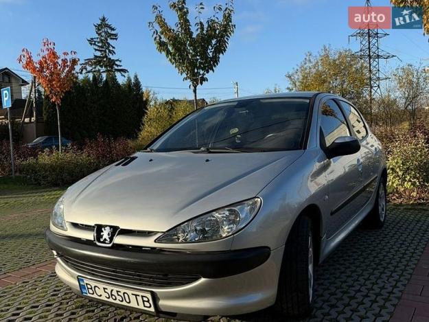 Peugeot 206, 2004г. 1.4л. бензин Львів в кредит