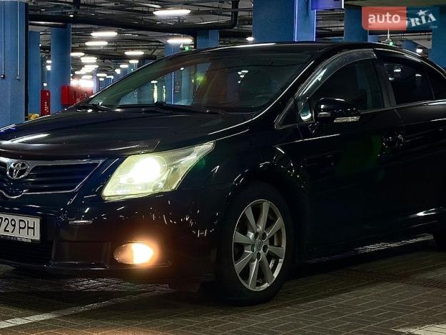 Toyota Avensis, 2011г. 2.0л. бензин Київ в кредит