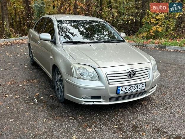 Toyota Avensis, 2004г. 1.8л. бензин Харків в кредит