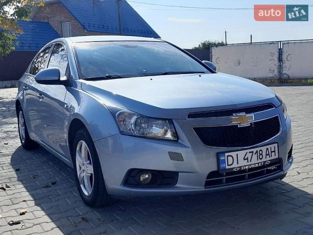 Chevrolet Cruze, 2010г. 1.8л. бензин Чернівці в кредит