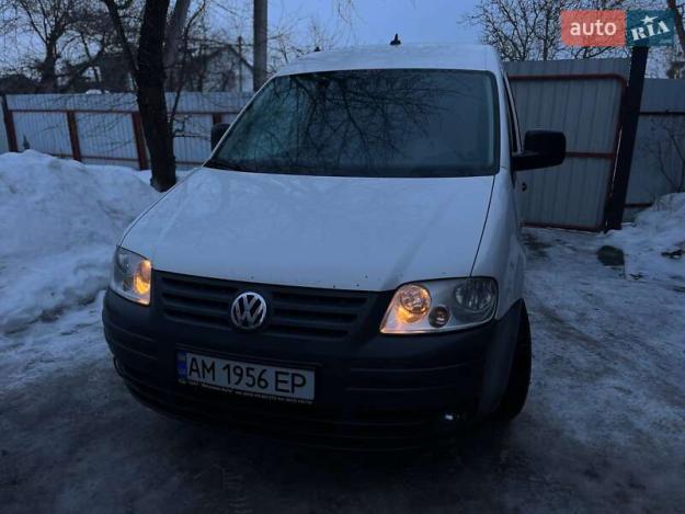 Volkswagen Caddy, 2010г. 2.0л. бензин Житомир в кредит