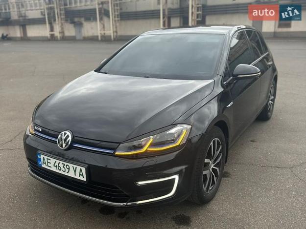 Volkswagen E-golf, 2017г. 0.0л. Електро Дніпро в кредит