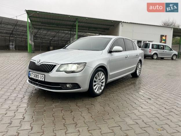 Skoda Superb, 2014г. 2.0л. дизель Чернівці в кредит