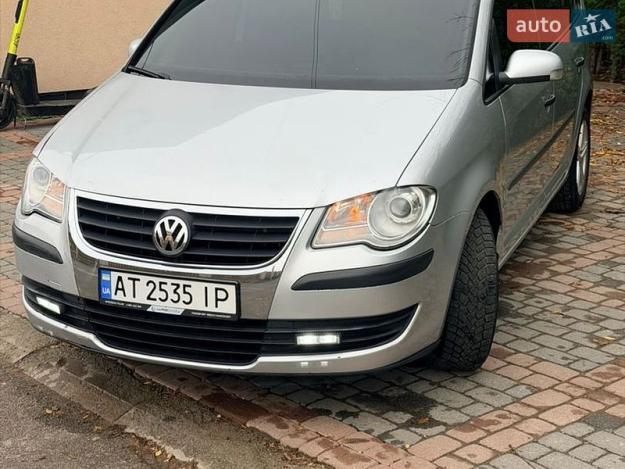 Volkswagen Touran, 2006г. 1.9л. дизель Івано-Франківськ в кредит