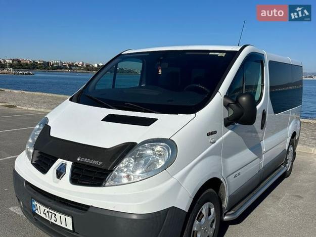 Renault Trafic, 2012г. 2.0л. дизель Ужгород в кредит
