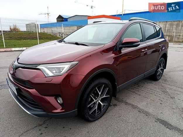 Toyota Rav4, 2017г. 2.0л. бензин Вінниця в кредит
