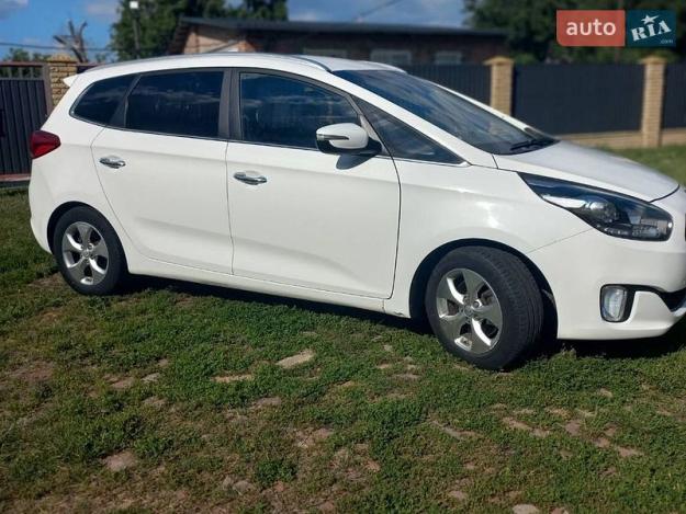 Kia Carens, 2015г. 1.7л. дизель Київ в кредит