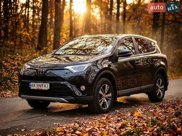 Toyota Rav4, 2016г. 2.0л. гібрид Харків в кредит