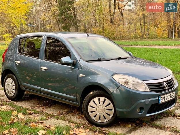 Renault Sandero, 2011г. 1.4л. бензин Суми в кредит