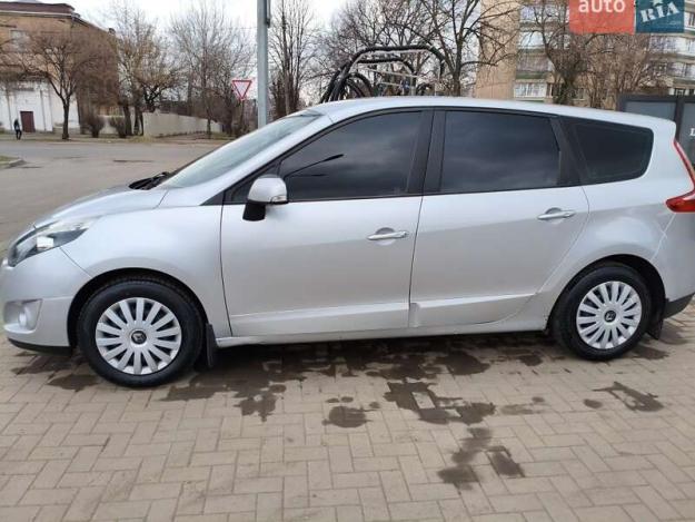 Renault Grand scenic, 2011г. 1.9л. дизель Дніпро в кредит