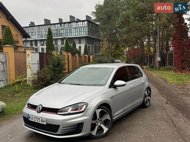 Volkswagen Golf gti, 2016г. 2.0л. бензин Київ в кредит