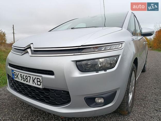 Citroen C4 picasso, 2016г. 1.6л. дизель Рівне в кредит