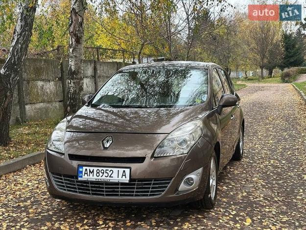 Renault Grand scenic, 2009г. 2.0л. бензин Житомир в кредит
