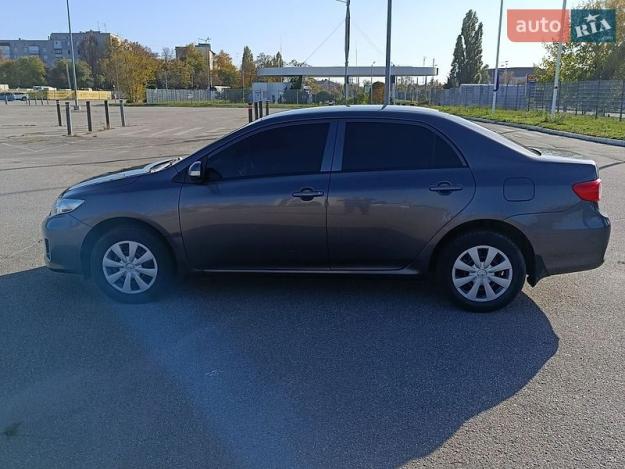 Toyota Corolla, 2012г. 1.3л. бензин Харків в кредит
