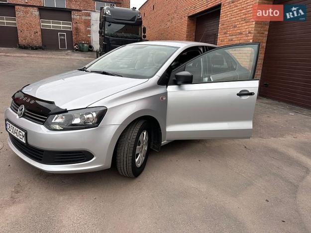 Volkswagen Polo, 2011г. 1.6л. бензин Чернігів в кредит