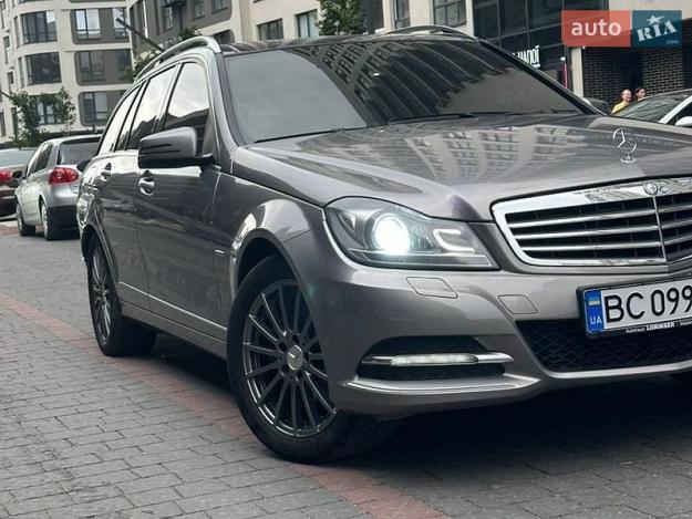 Mercedes-benz C-class, 2011г. 1.8л. бензин Львів в кредит