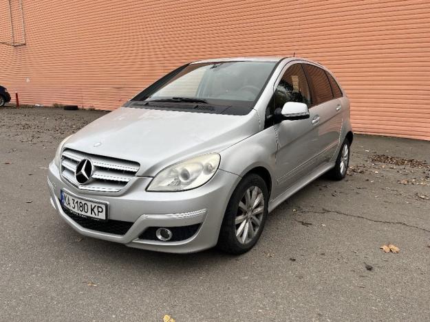 Mercedes-Benz b series 2008