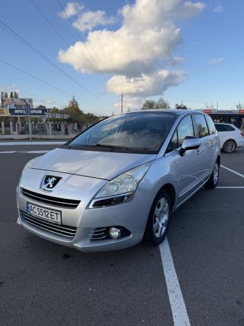 Peugeot 5008, 2010г. 1.6л. дизель Луцьк в кредит