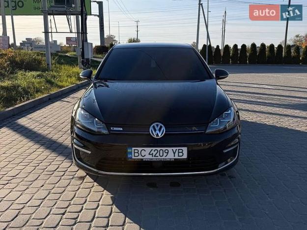 Volkswagen E-golf, 2016г. 0.0л. Електро Львів в кредит