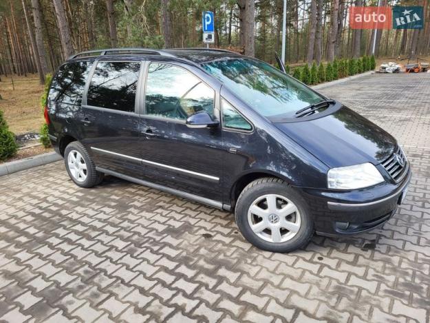 Volkswagen Sharan, 2009г. 2.0л. дизель Луцьк в кредит