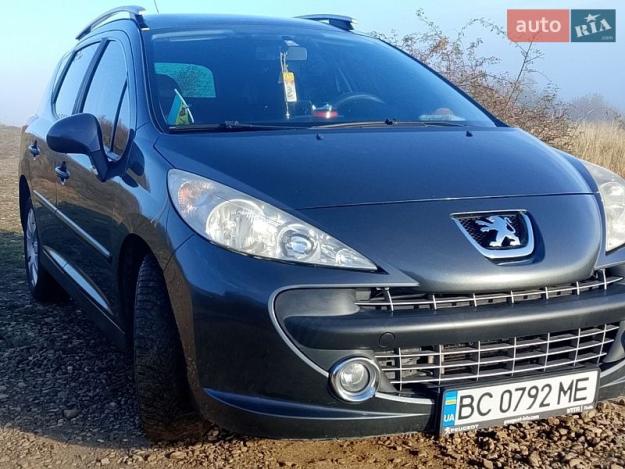 Peugeot 207, 2008г. 1.6л. бензин Львів в кредит